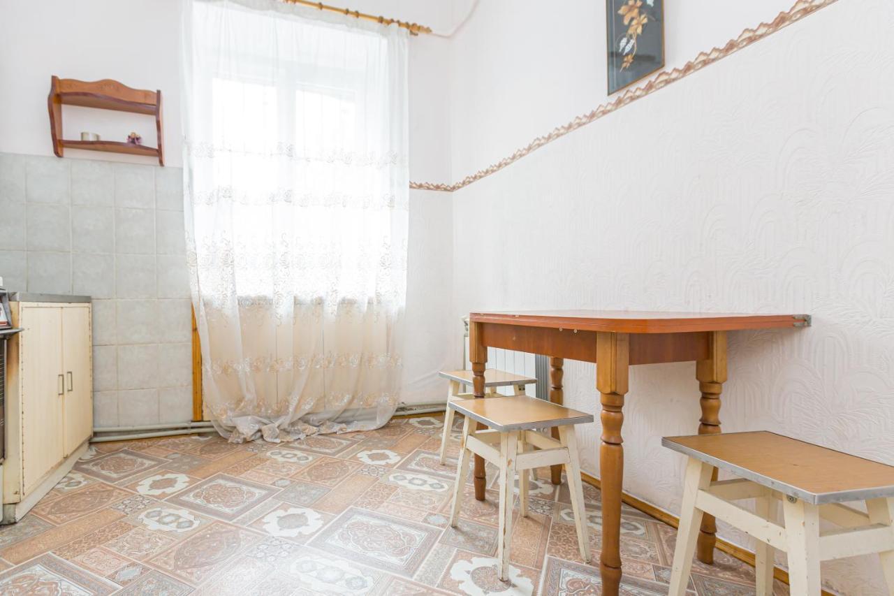 Квартира Подобово У Львові На Вулиці Щепкіна 5 Esterno foto